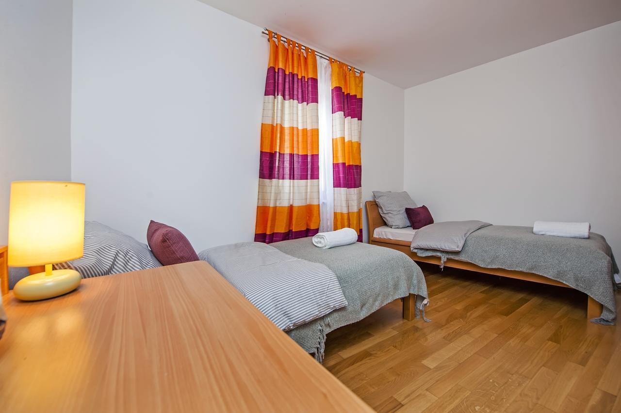 Apartment Campanile โรวีน ภายนอก รูปภาพ