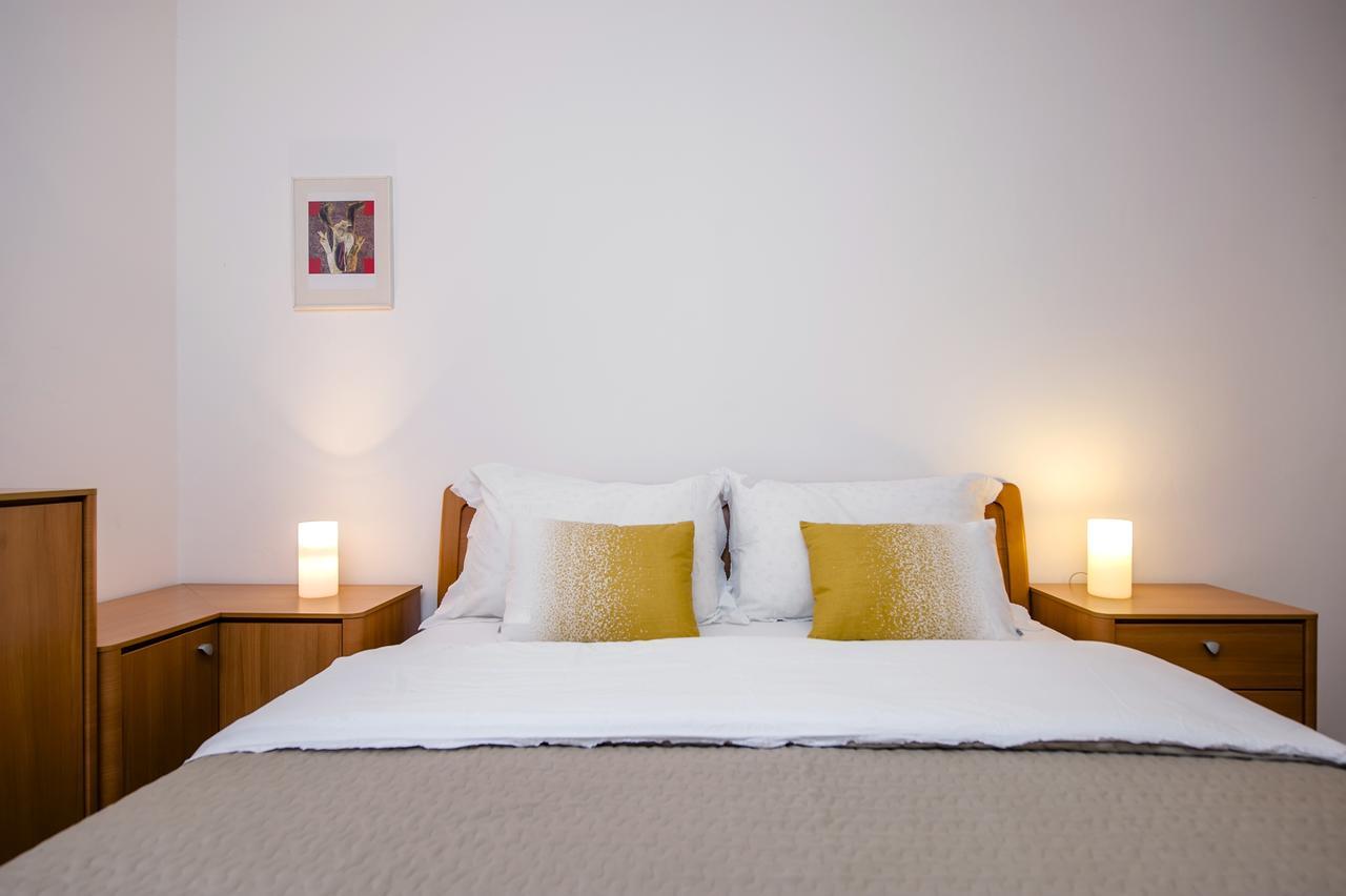 Apartment Campanile โรวีน ภายนอก รูปภาพ